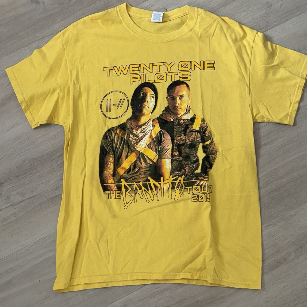 Twenty One Pilots The Bandito Tour 2018-2019 Concert T-Shirt Size L Double Sided